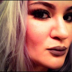 Meet your Posher, Stevie